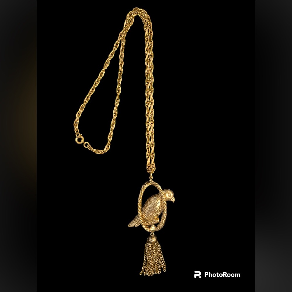 Vtg parrot in birdcage necklace